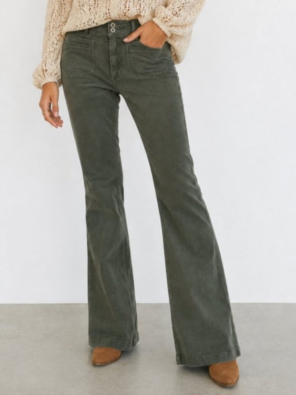 Anthropologie Pilcro YaYa Kick Flare Corduroy Pants Green Pockets 29